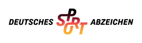 Logo des Deutschen Sportabzeichens. Das Wort 'SPORT' ist mittig in einem Farbverlauf von Schwarz über Rot zu Gold dargestellt, die Buchstaben kreativ ineinander verschlungen. Links und rechts steht in schwarzer Schrift 'DEUTSCHES' und 'ABZEICHEN'
